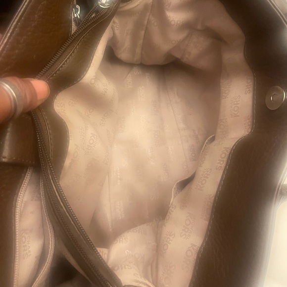 Michael Kors East West Hamilton Bag - Picture 10 of 15